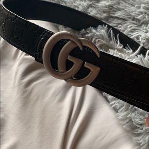 Gucci belt